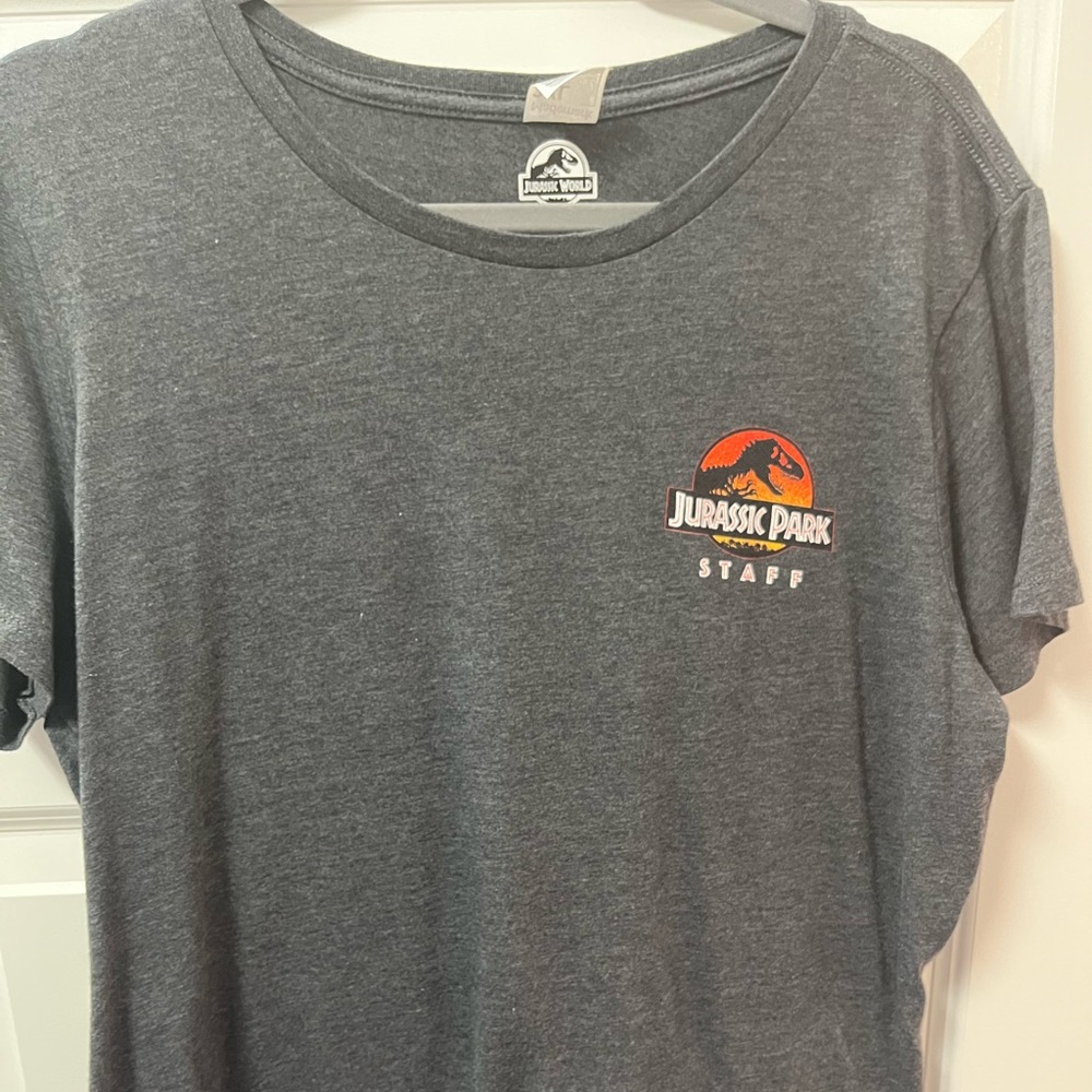 Jurassic Park woman’s staff t-shirt XXL